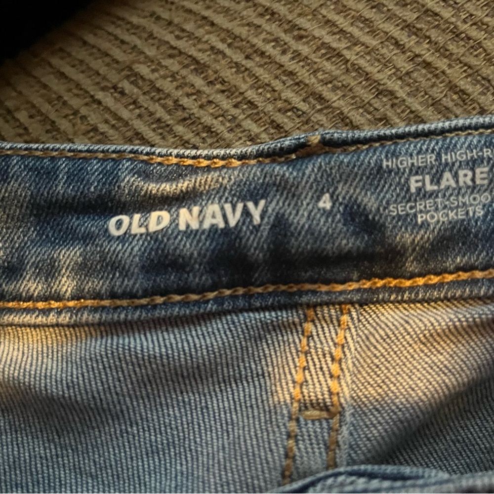 Old Navy Blue Boot Cut Jeans Classic Denim Style - Picture 3 of 3
